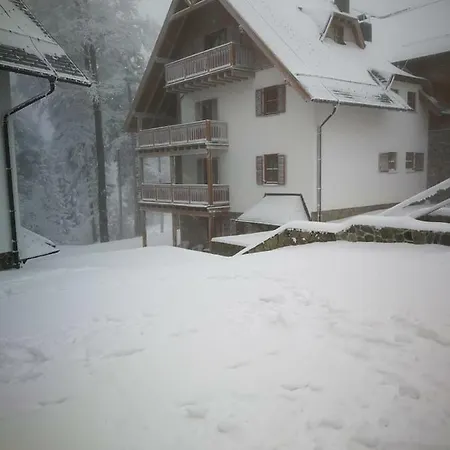 Bolfenk Pohorje Ski & Bike 아파트 *